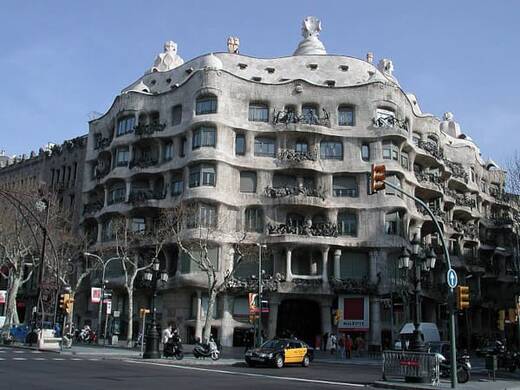 1495-edificio-barcelona.jpg